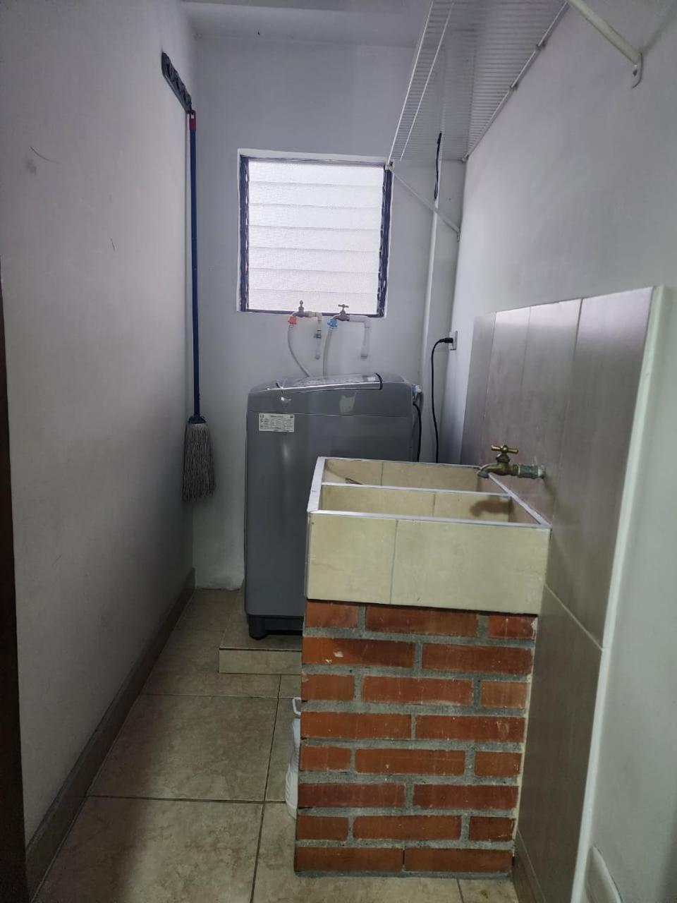 Fantastico Apto Completo En El Centro De Pereira Vila Exterior foto